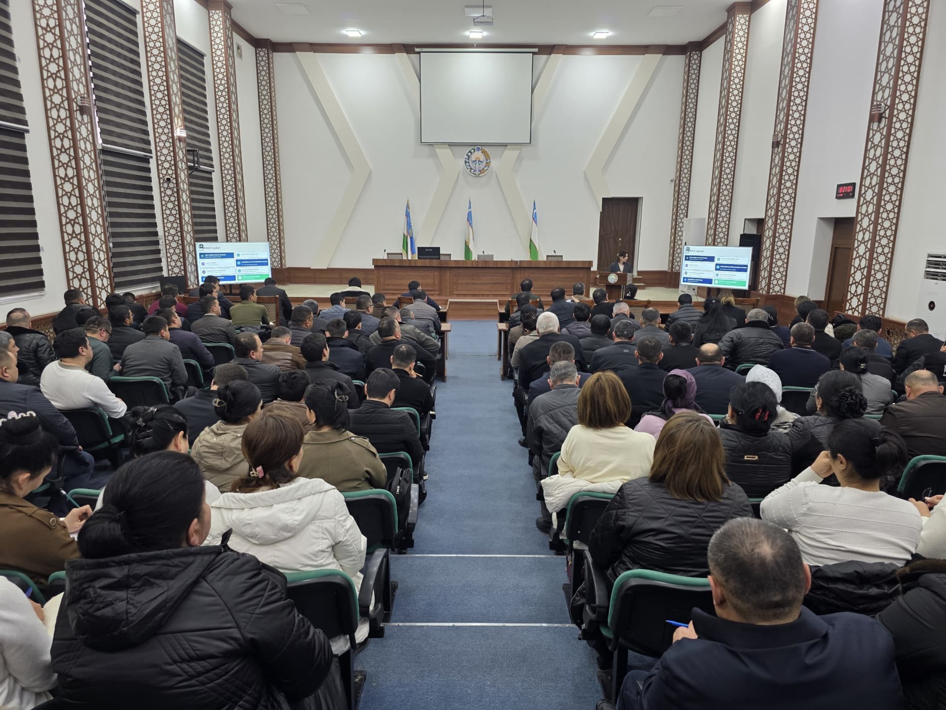 Mahalla yettiligi xodimlariga seminar boʻlib oʻtdi