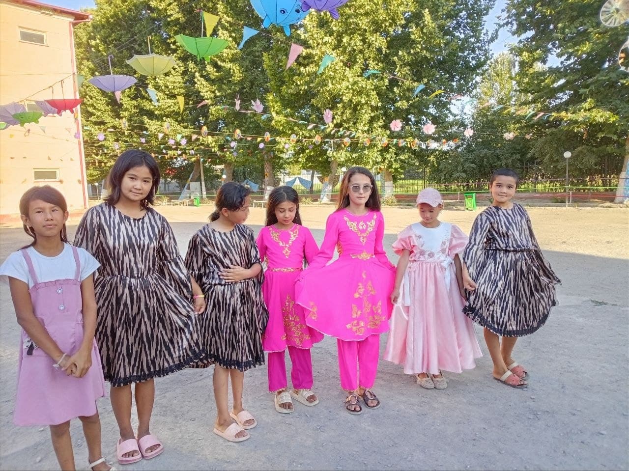 🏕🎉 “Xumor” bolalar oromgohida ikkinchi dam olish mavsumi yakunlandi