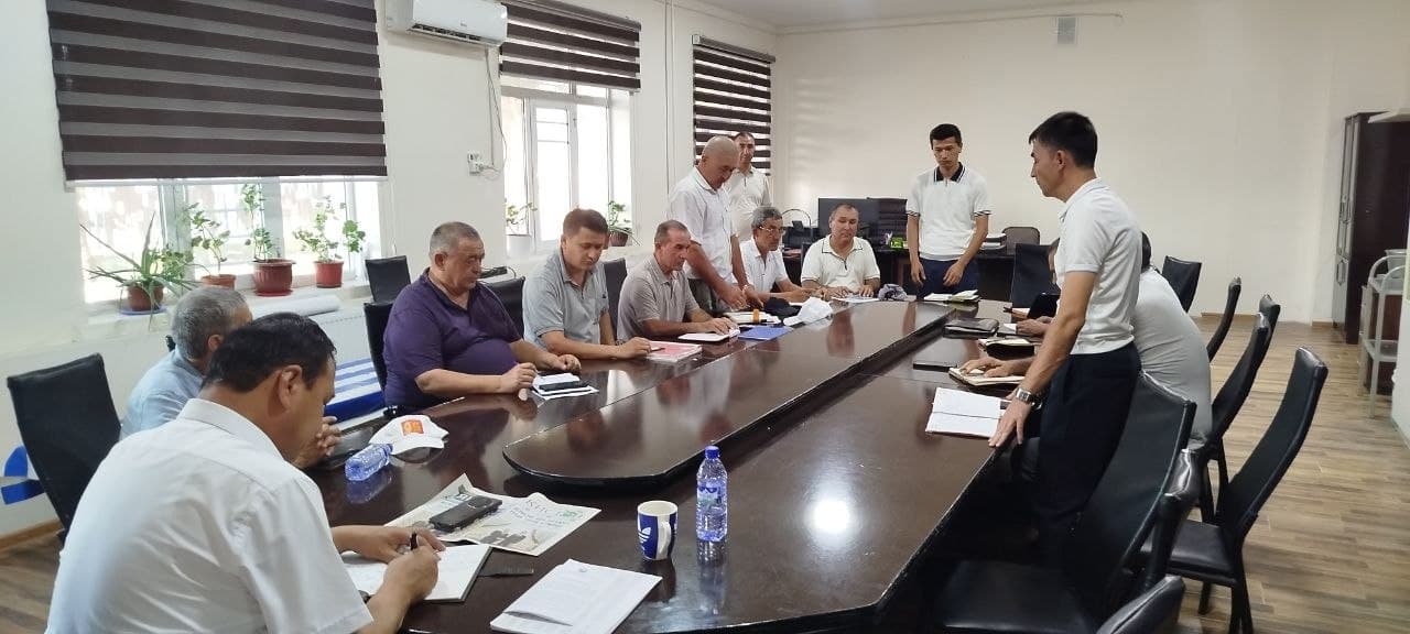 🏛 1-sektorda ijtimoiy soha rahbarlari bilan yig‘ilish o‘tkazildi
