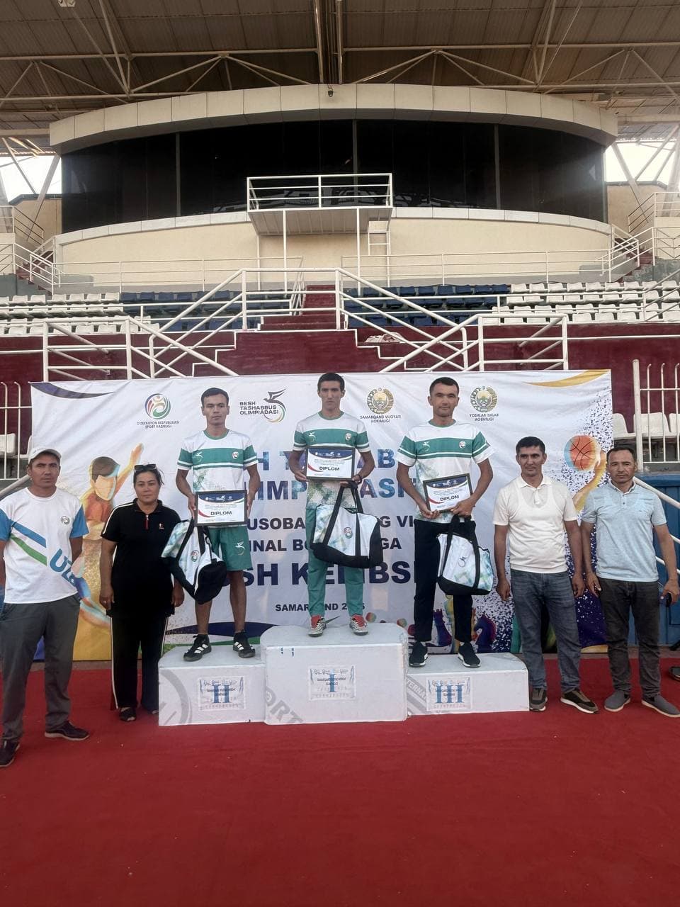 Besh tashabbus olimpiadasi doirasida sportning "Yengil atletika" turidan musobaqaning viloyat bosqichi bo'lib o'tdi.