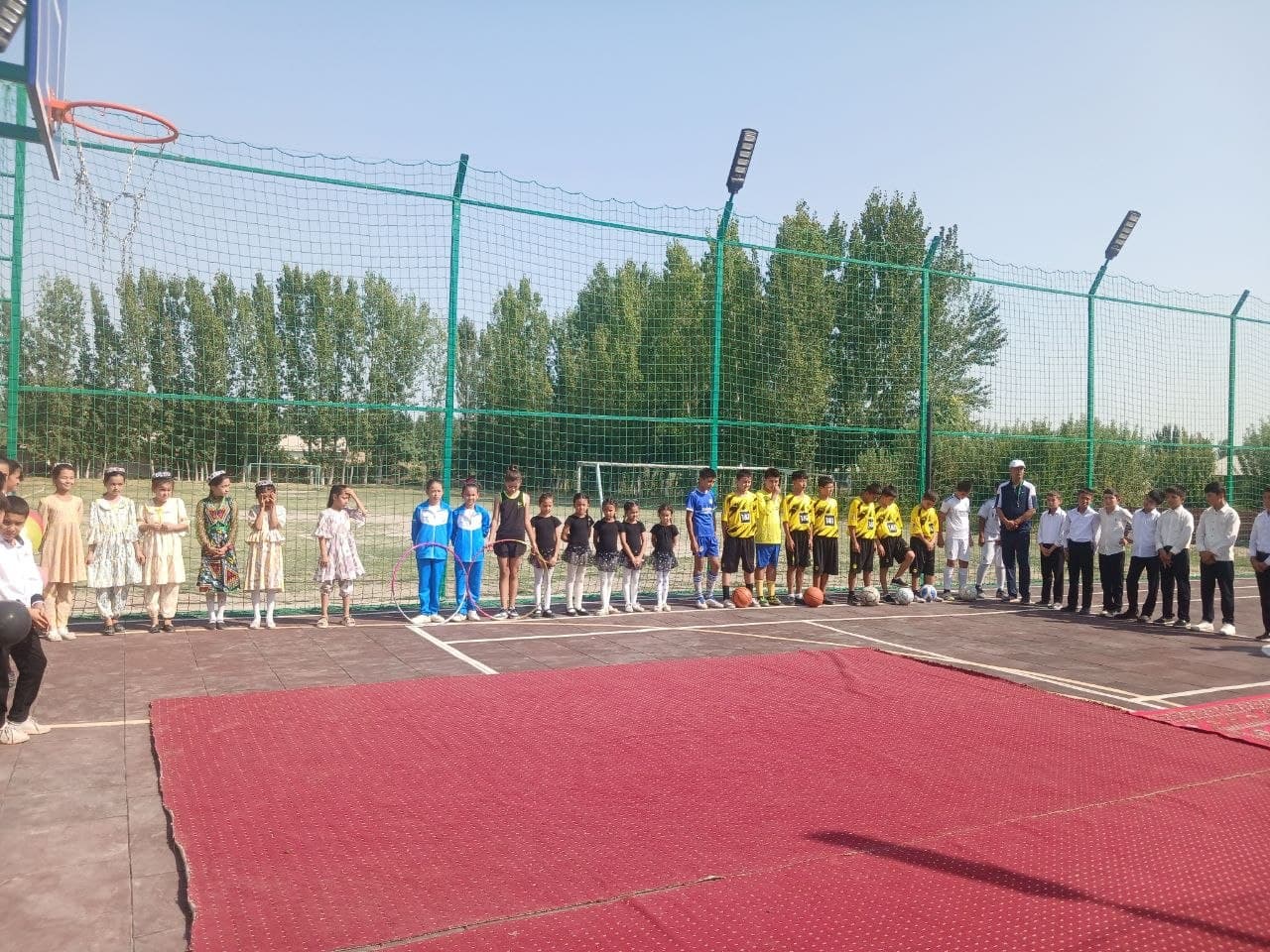 ⚡️ Keshtali mahallasida universal sport maydonchasi foydalanishga topshirildi