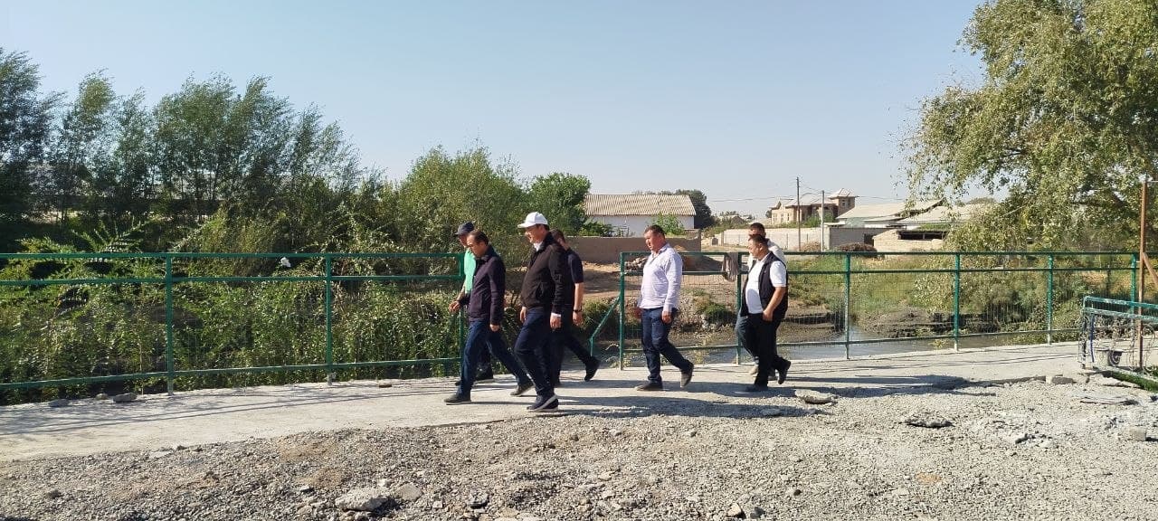💧 Paxtachida suv resurslaridan samarali foydalanish bo‘yicha ishlar o‘rganildi