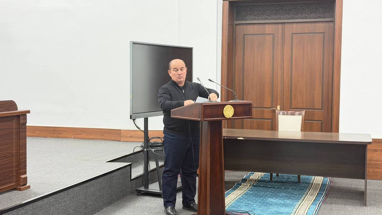 Samarqand viloyati Urgut tumani hokimligi binosida korrupsiyaga qarshi kurashish masalalariga bag‘ishlangan muhim uchrashuv bo‘lib o‘tdi.