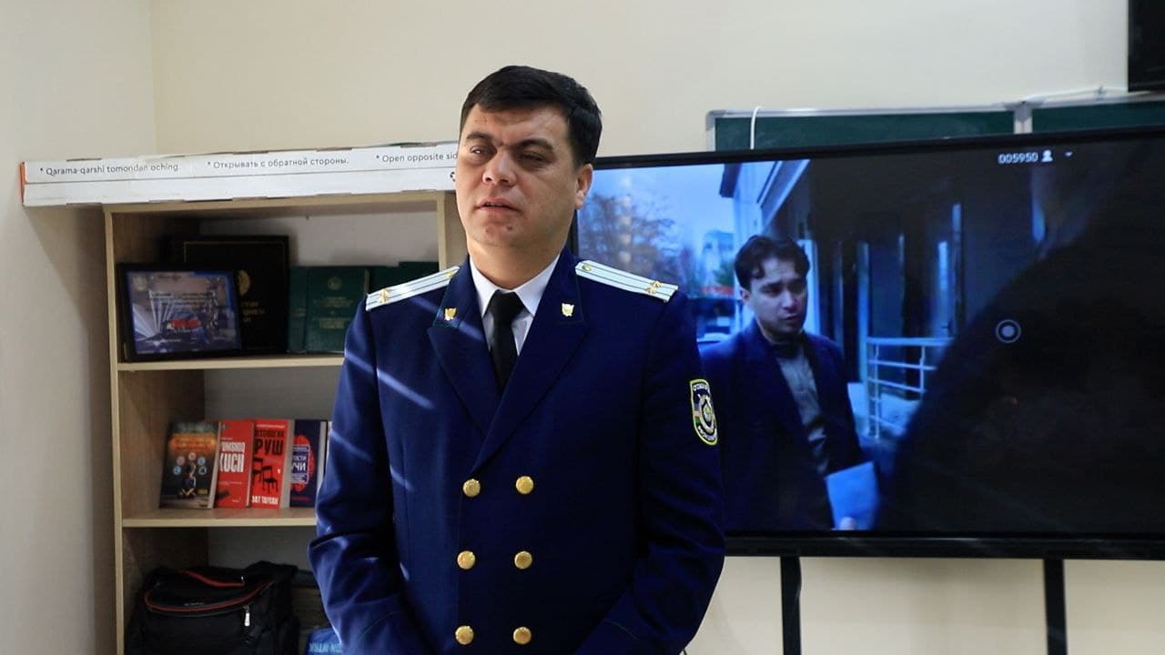 Samarqand viloyati Urgut tumani 35-son umumta’lim maktabida “Kelajak soati” doirasida muhim ma’naviy-ma’rifiy tadbir tashkil etildi.