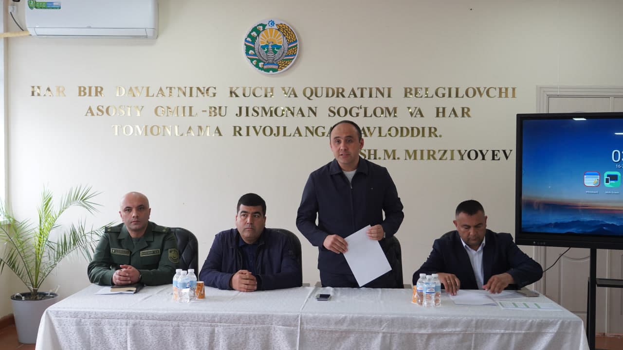 Markazda tanqidiy-tahliliy yig‘ilish bo‘lib o‘tdi