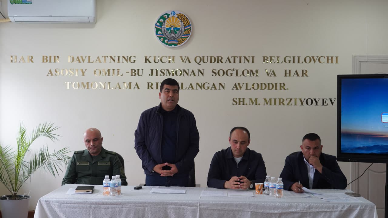 Markazda tanqidiy-tahliliy yig‘ilish bo‘lib o‘tdi