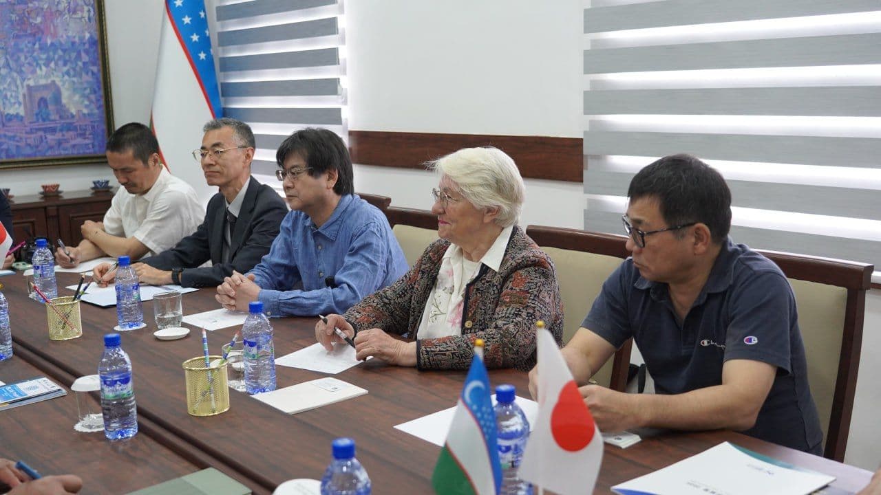 Bugun tuman hokimi Behzod Raxmatullayev yaponiyalik investorlar delegatsiyasini qabul qildi.