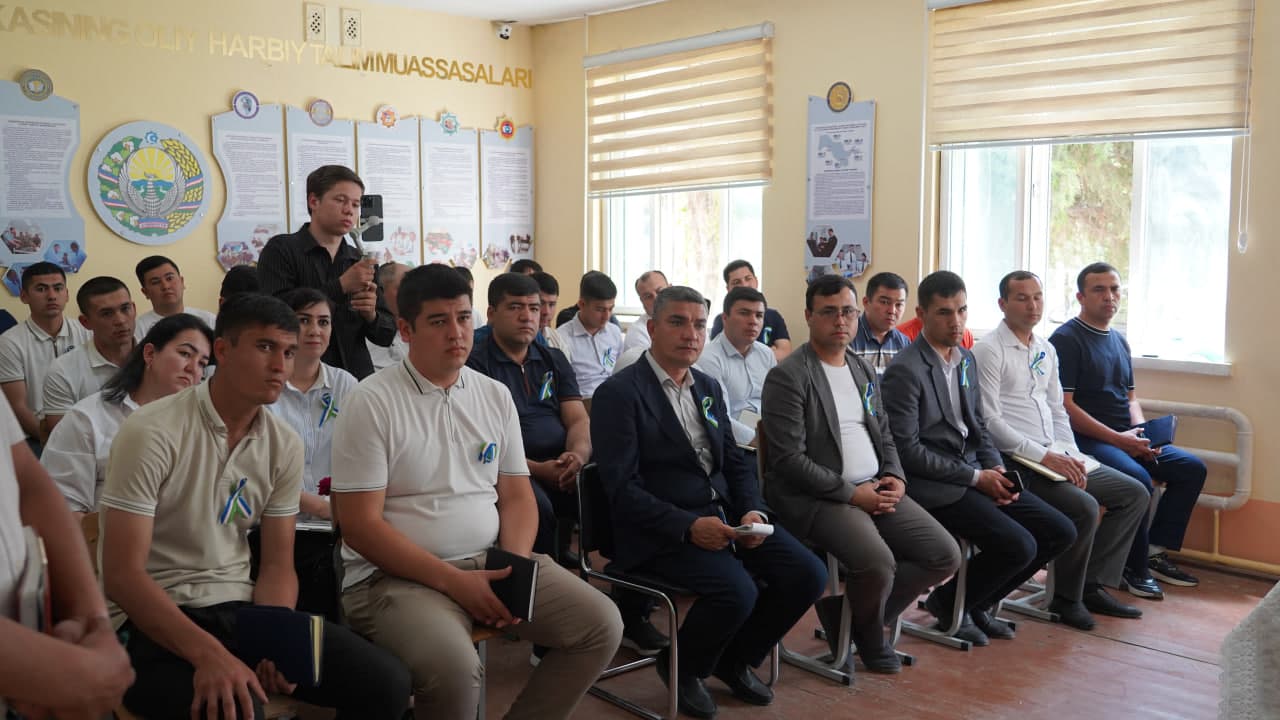 Yoshlar bilan ishlash samaradorligini oshirish masalalari muhokama qilindi