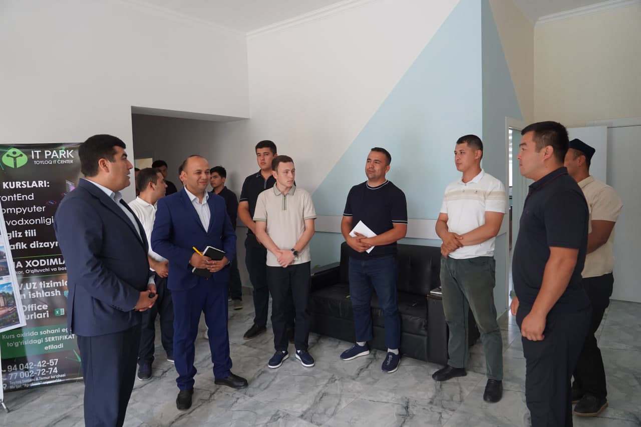 Bugun "Yoshlar markazi" yoshlar bilan gavjum bo'ldi