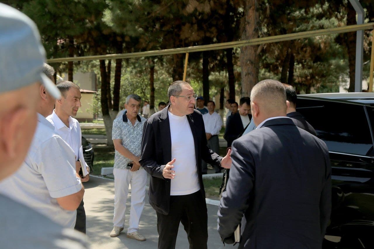O‘zbekiston Respublikasi Sport vaziri Ikramov Adxam Ilxamovich Toyloq olimpiya va paralimpiya sport turlariga tayyorlash markaziga tashrif buyurib sport infratuzilmasini yaxshilash va yaratilgan shart-sharoitlar bilan yaqindan tanishdi.