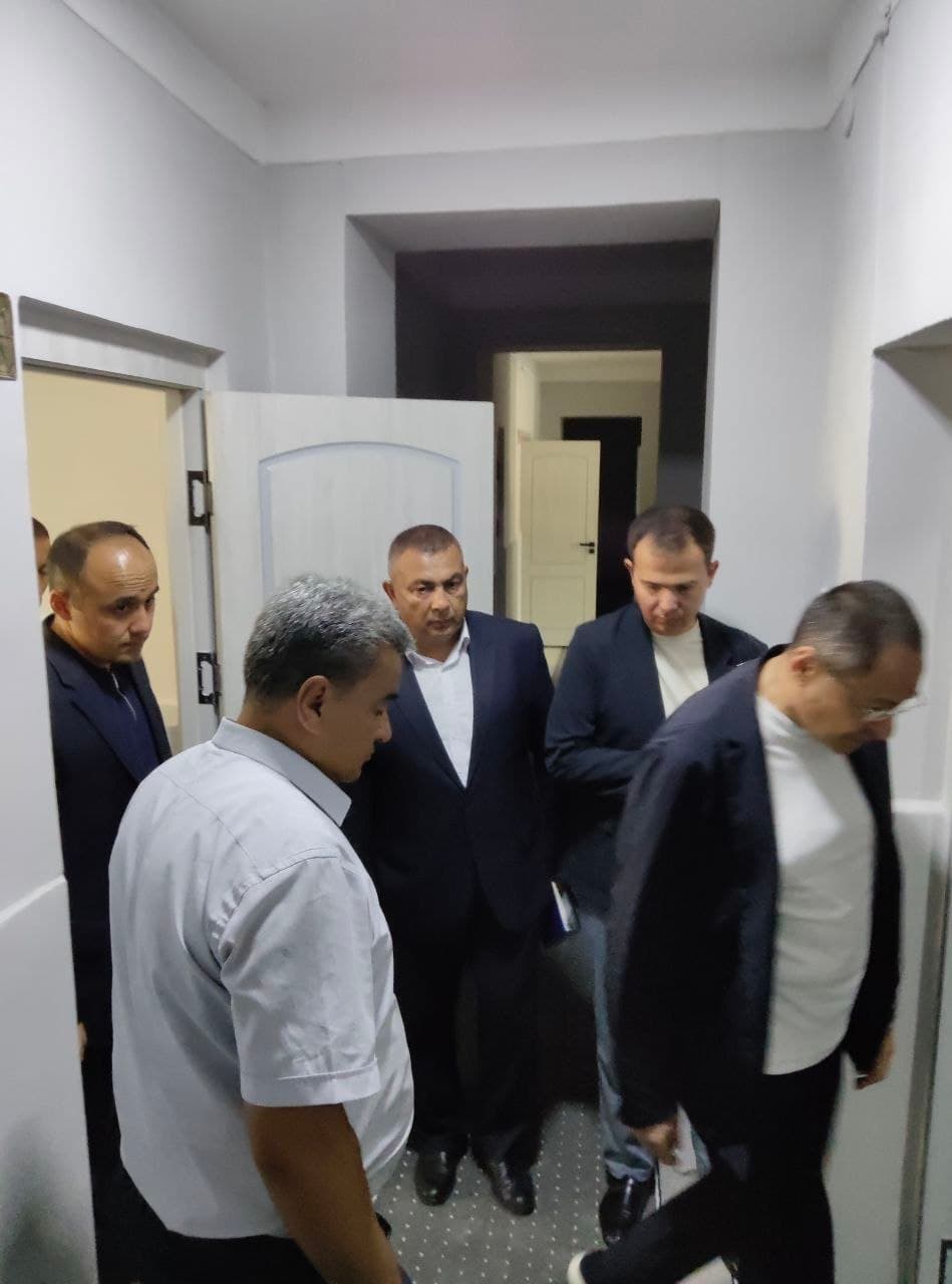 O‘zbekiston Respublikasi Sport vaziri Ikramov Adxam Ilxamovich Toyloq olimpiya va paralimpiya sport turlariga tayyorlash markaziga tashrif buyurib sport infratuzilmasini yaxshilash va yaratilgan shart-sharoitlar bilan yaqindan tanishdi.