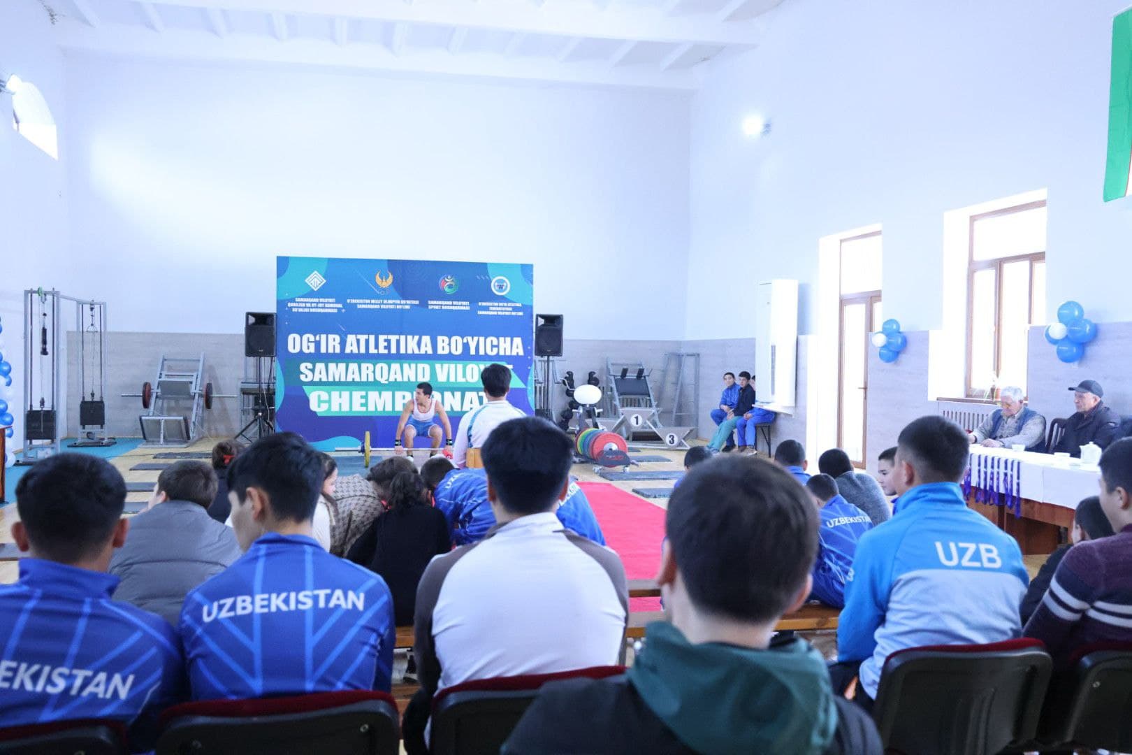 Samarqand shahridagi 2-son sport maktabiga qarashli og'ir atletika zali mukammal ta'mirlanib, foydalanishga topshirildi.