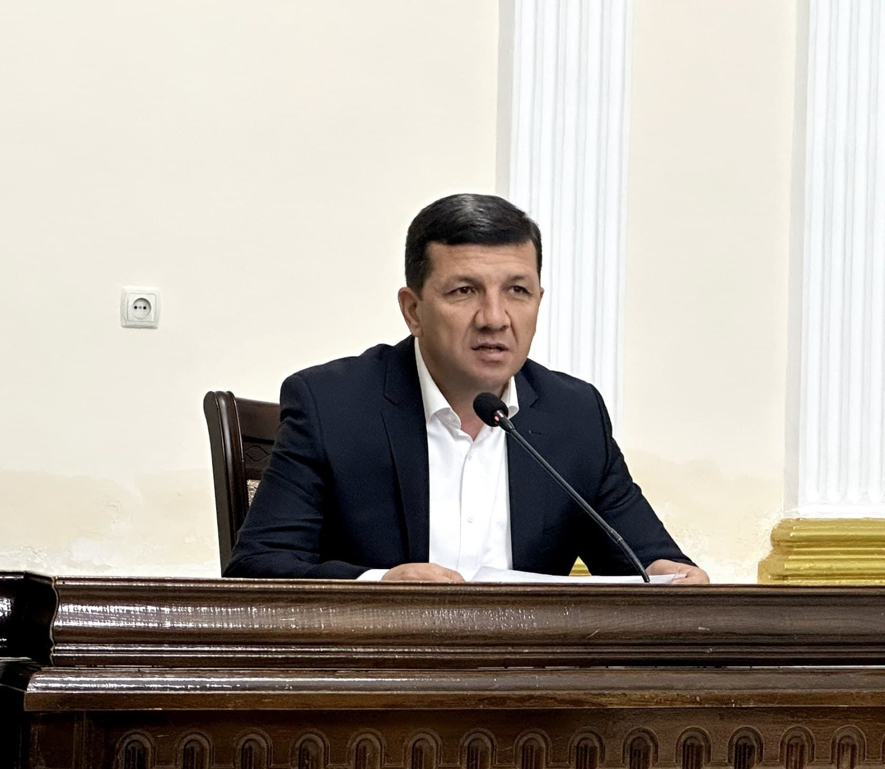 Fuqarolar murojaatlari e’tibor markazida: tanqidiy muhokama va aniq vazifalar belgilab olindi