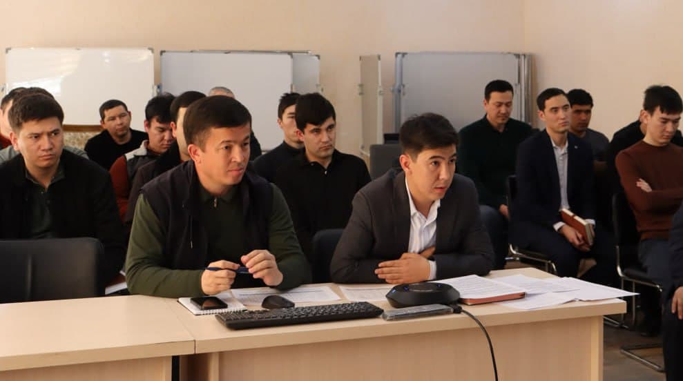 “Сувхўжаликназорат” инспекцияси бошлиғи ёшлар билан мулоқот қилди.