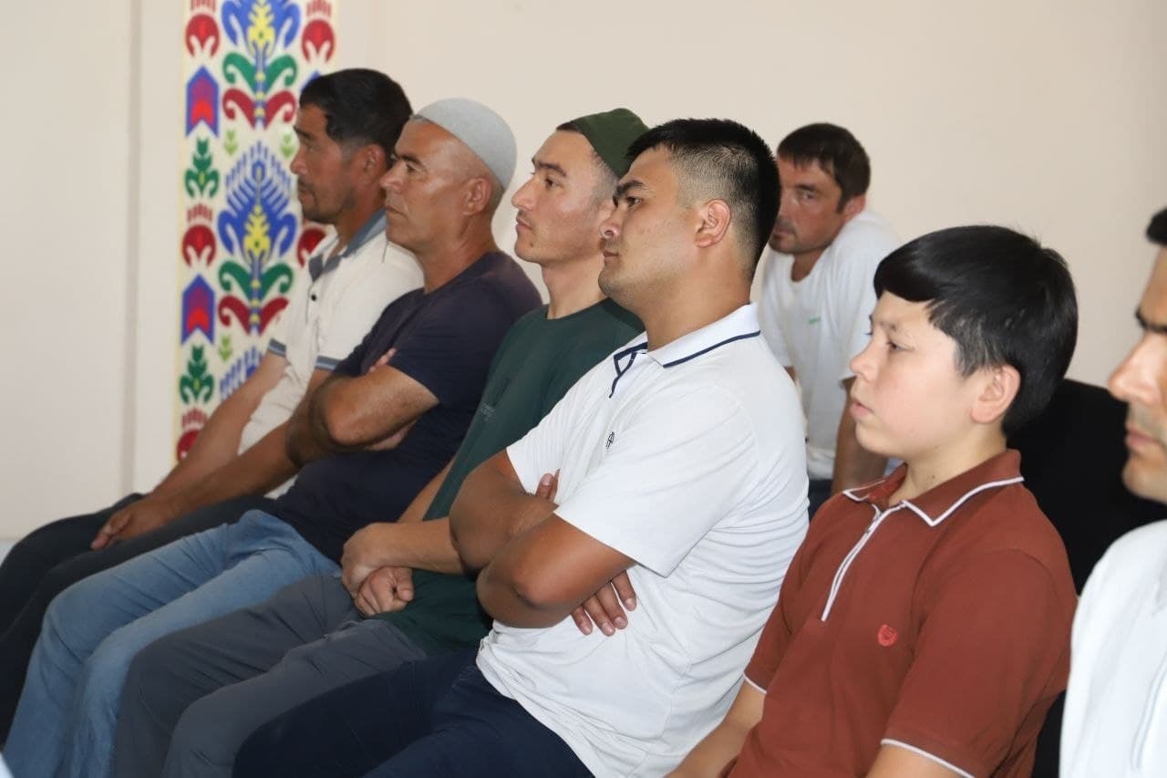 Qorapolvon mahallasida sayyor sud va ochiq muloqot o‘tkazildi