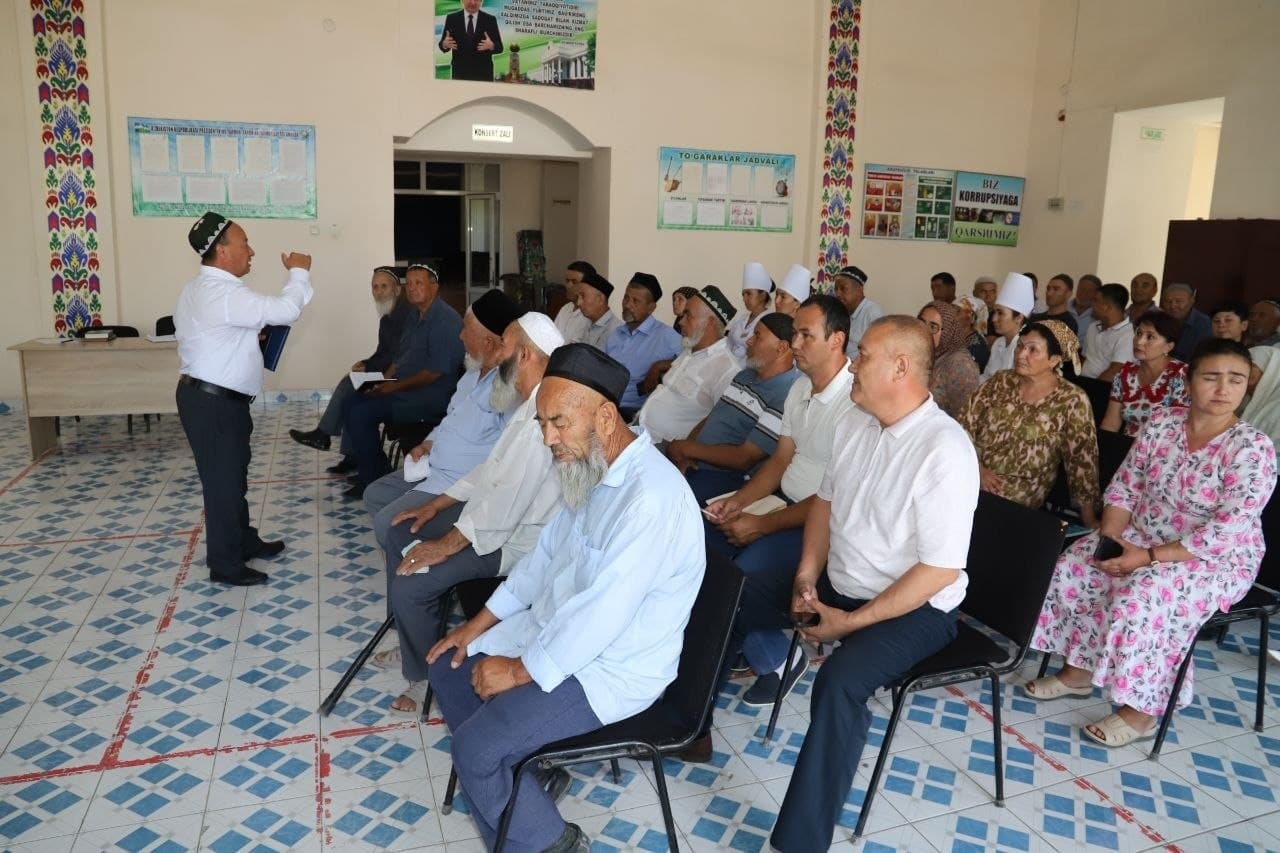 Qorapolvon mahallasida sayyor sud va ochiq muloqot o‘tkazildi