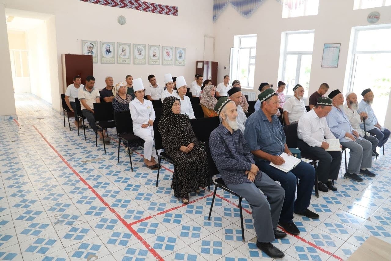 Qorapolvon mahallasida sayyor sud va ochiq muloqot o‘tkazildi