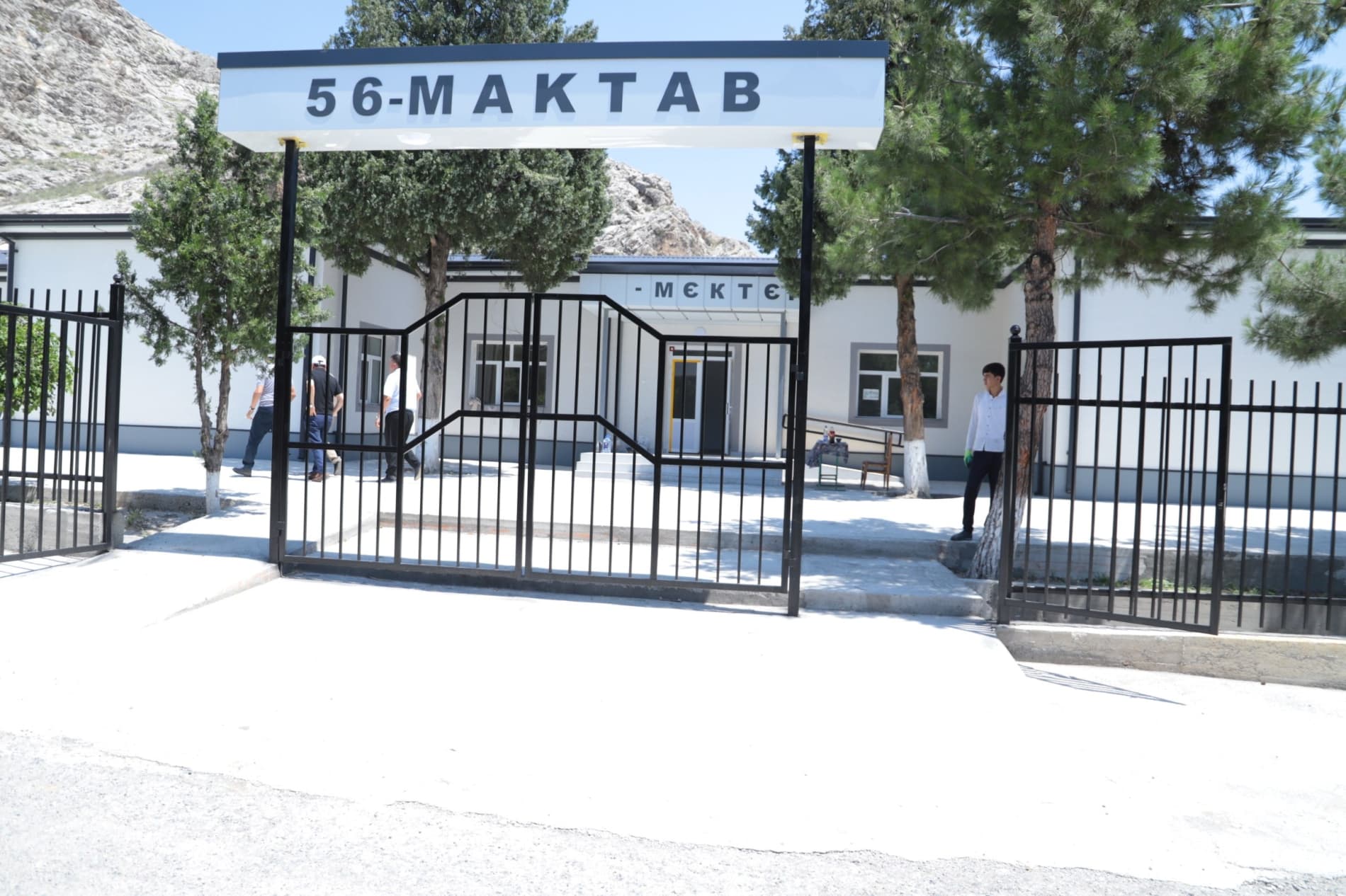Ta’lim muassasalari yangilanmoqda