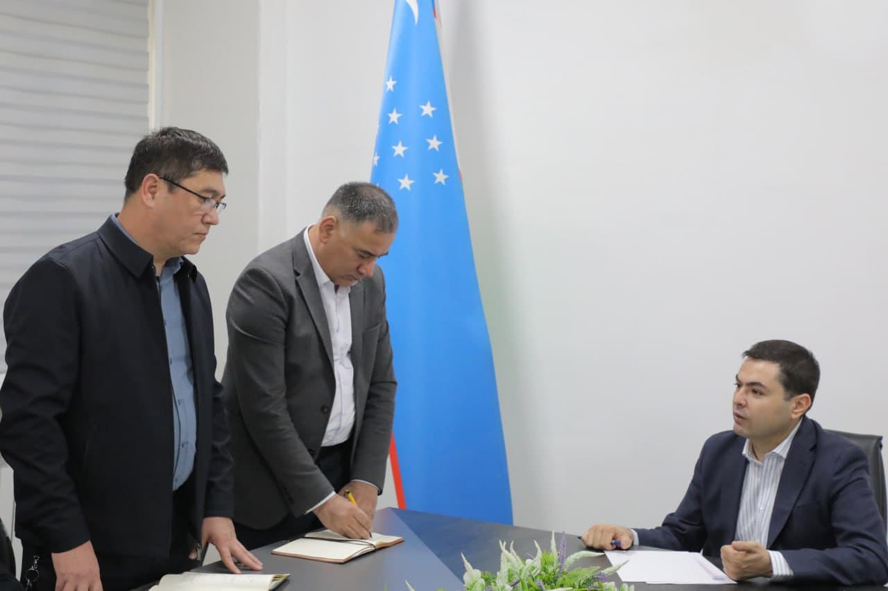 Ustuvor vazifalar yuzasidan yig'ilish