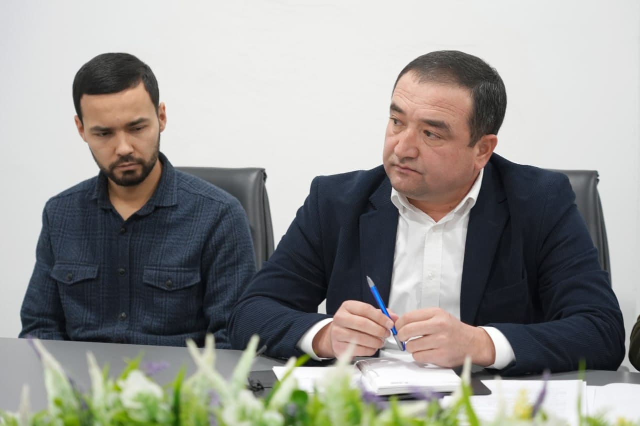 Ustuvor vazifalar yuzasidan yig'ilish