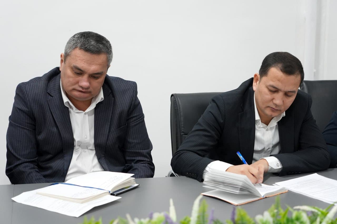 Ustuvor vazifalar yuzasidan yig'ilish