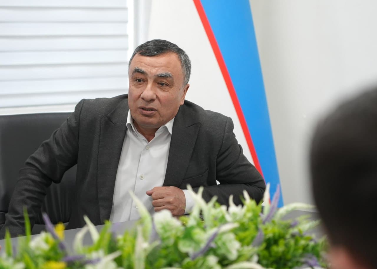 Yoshlar bilan uchrashuv