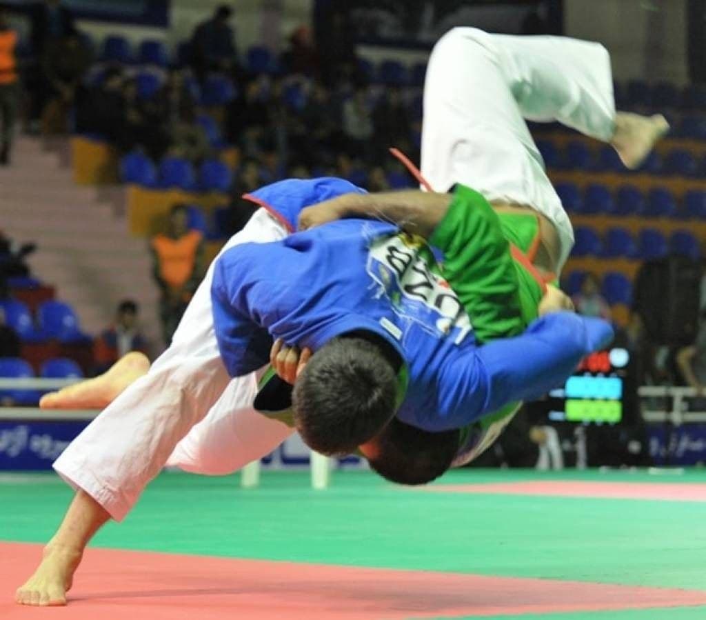 BOYSUN BAHORI KURASH MUSOBAQASI!