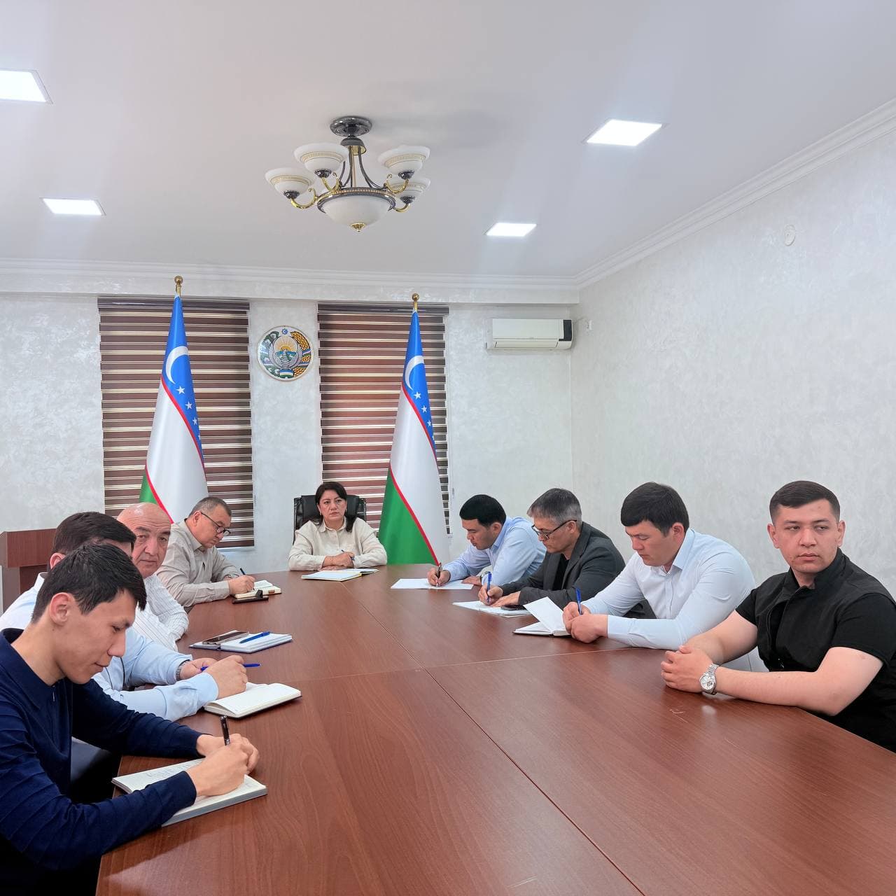 Davlat xizmatchilari uchun "Siyosiy-ma’rifat soati"ning navbatdagi soni taqdim qilindi