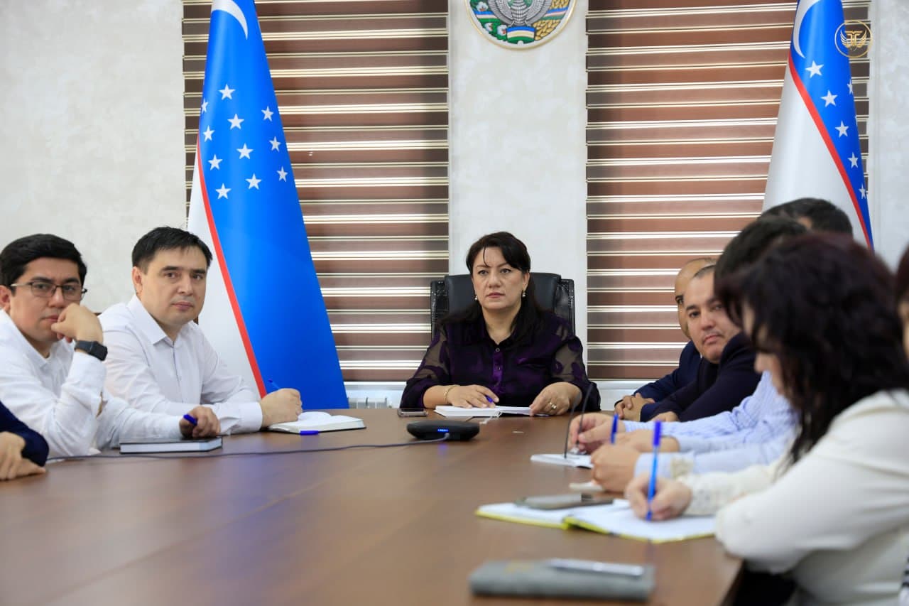 Davlat xizmatchilari uchun "Siyosiy-ma’rifat soati"ning navbatdagi soni taqdim qilindi