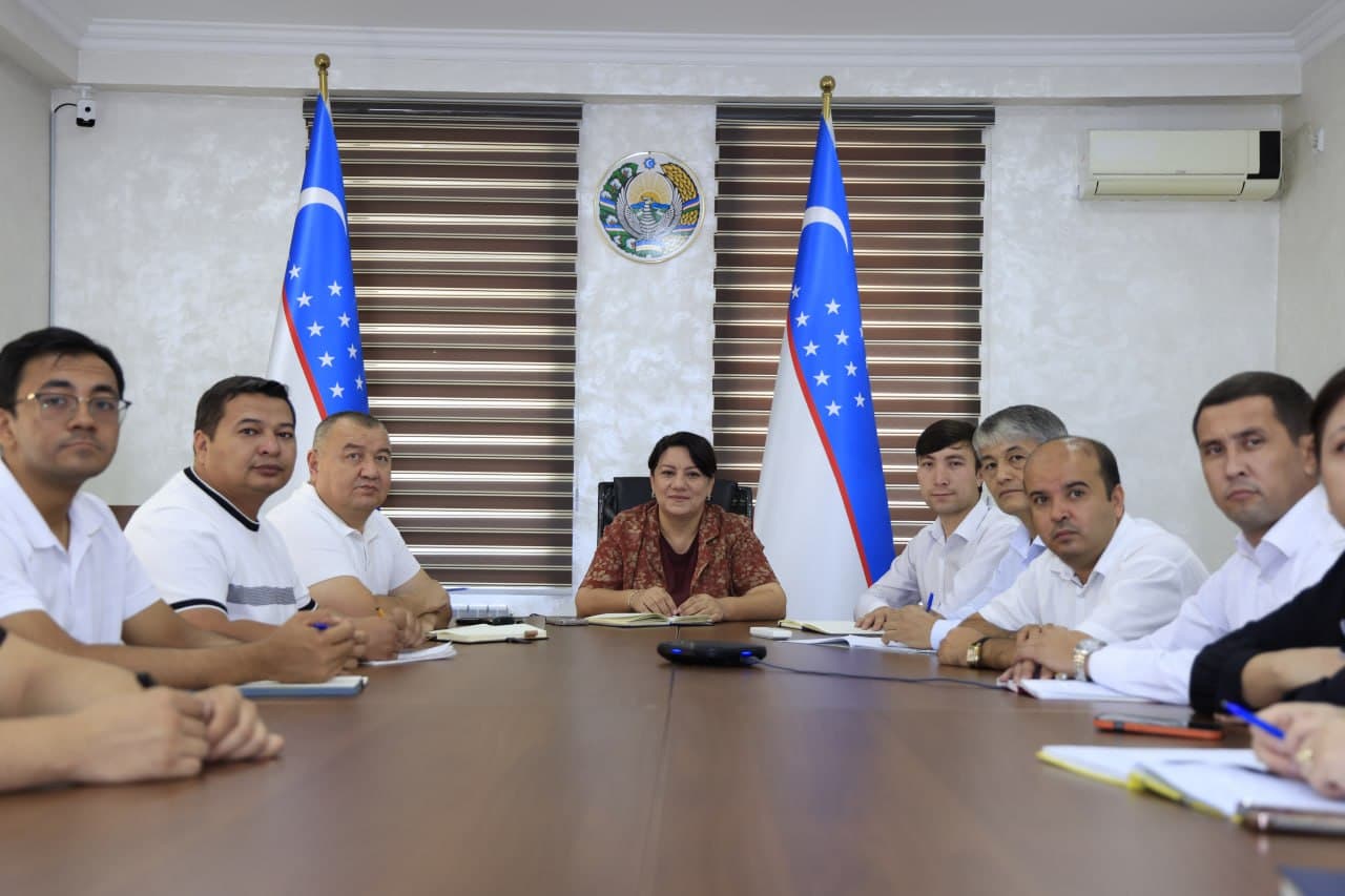Davlat xizmatchilari uchun "Siyosiy-ma’rifat soati"ning navbatdagi soni taqdim qilindi