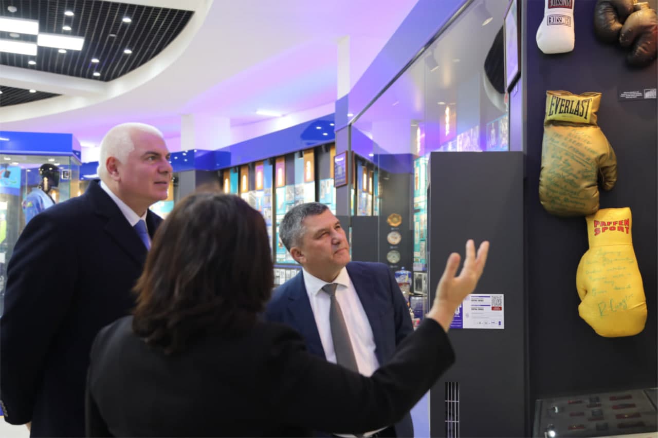 Gruziya Sport vaziri Shalva Gogoladze “Olimpiya va Paralimpiya shon-shuhrati muzeyi” faoliyati bilan tanishtirildi.