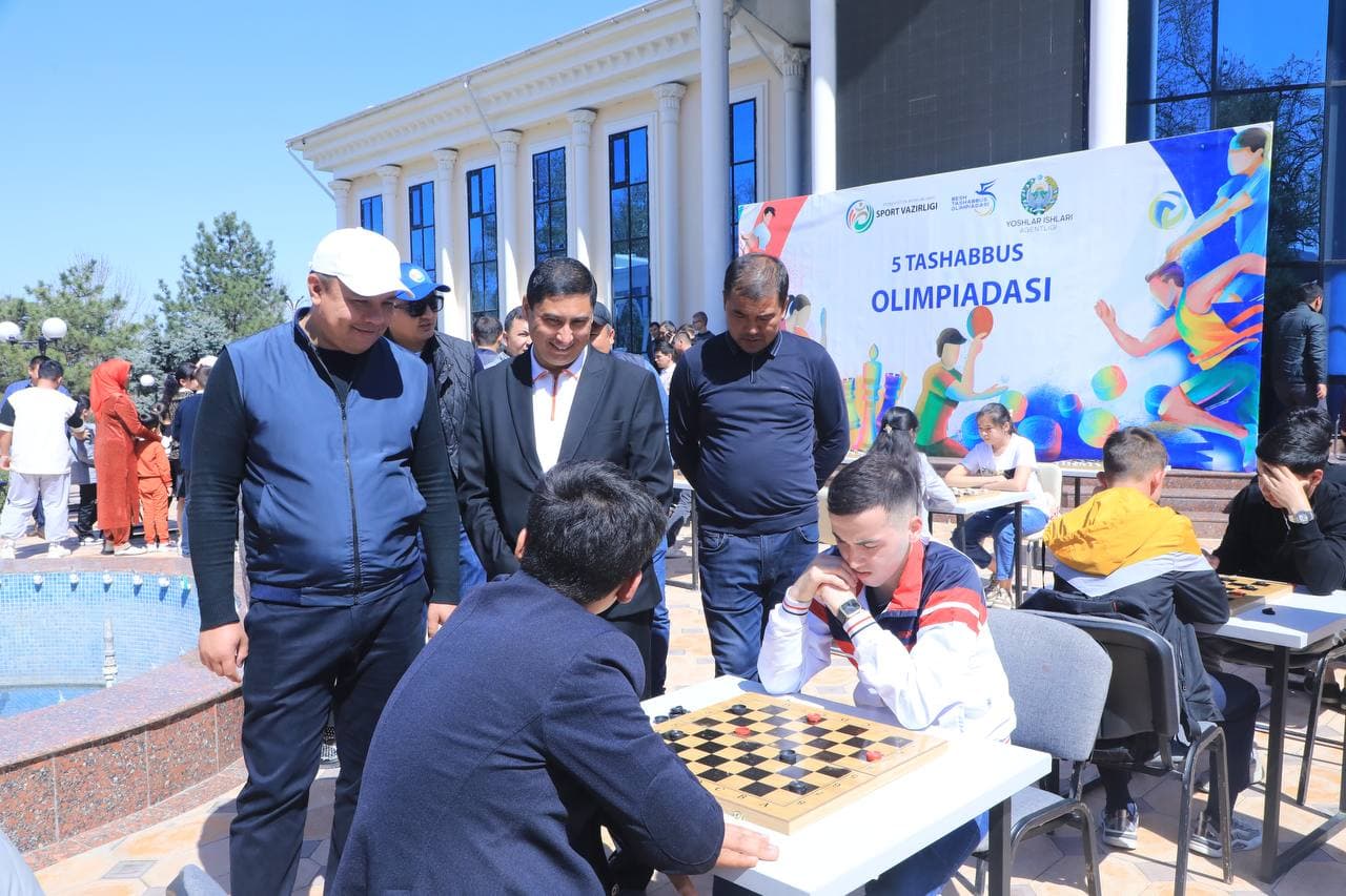 Samarqand shahridagi Yoshlar markazida “Besh tashabbus olimpiadasi” doirasida shaxmat va shashka musobaqalarining sektor bosqichi