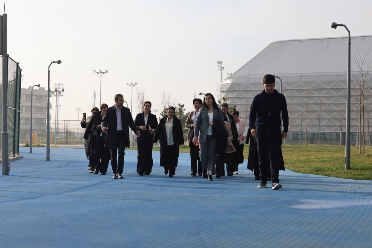 Jizzax viloyatida namunali faoliyat yuritayotgan trener xotin-qizlar Toshkent shahridagi Olimpiya shaharchasida bunyod etilgan sport inshootlari bilan yaqindan tanishdi
