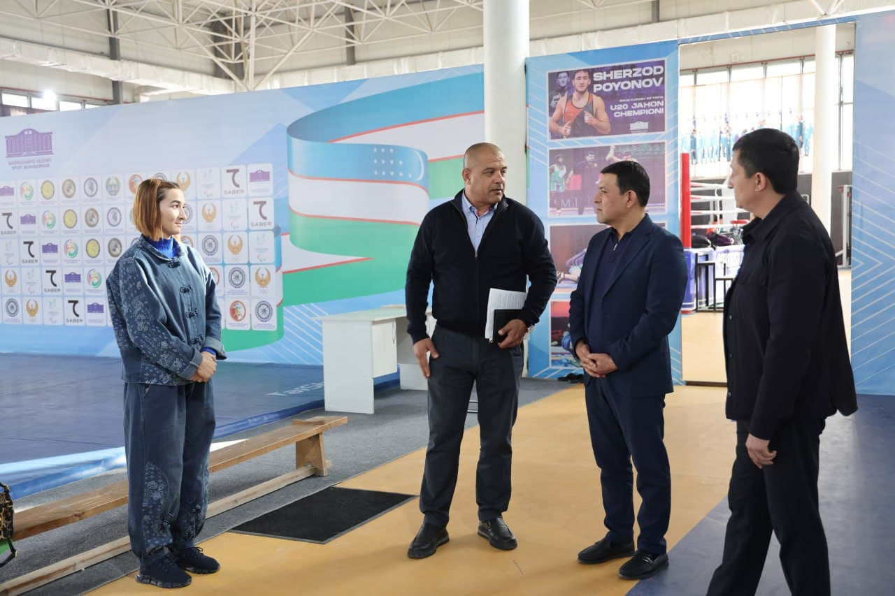 Sayyor qabul: Qashqadaryoda sport sohasi muammolari joyida o‘rganildi: vazir o‘rinbosari ishtirokida sayyor qabul o‘tkazildi