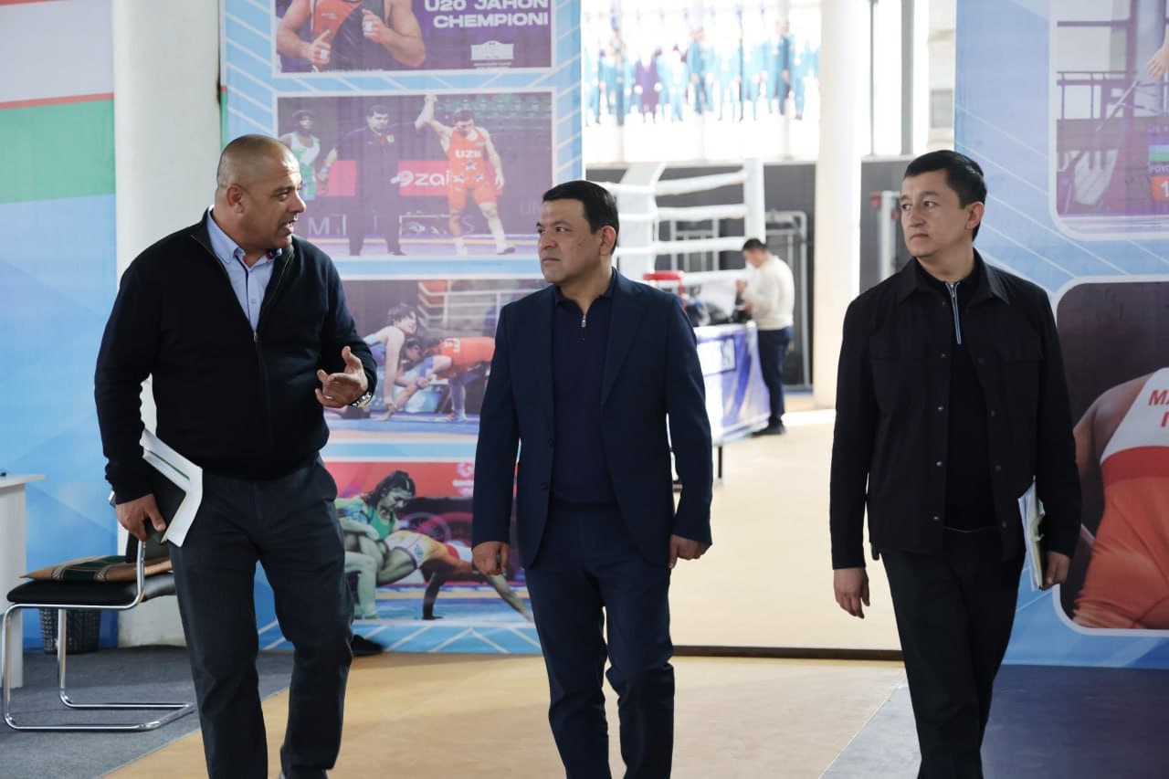 Sayyor qabul: Qashqadaryoda sport sohasi muammolari joyida o‘rganildi: vazir o‘rinbosari ishtirokida sayyor qabul o‘tkazildi