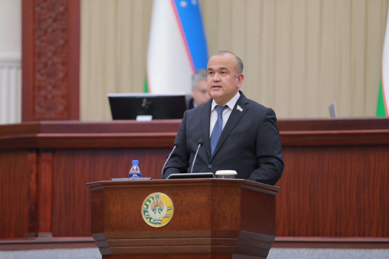 Ayni vaqtda O‘zbekiston Respublikasi Oliy Majlisi Qonunchilik palatasining navbatdagi majlisi bo‘lib o‘tmoqda