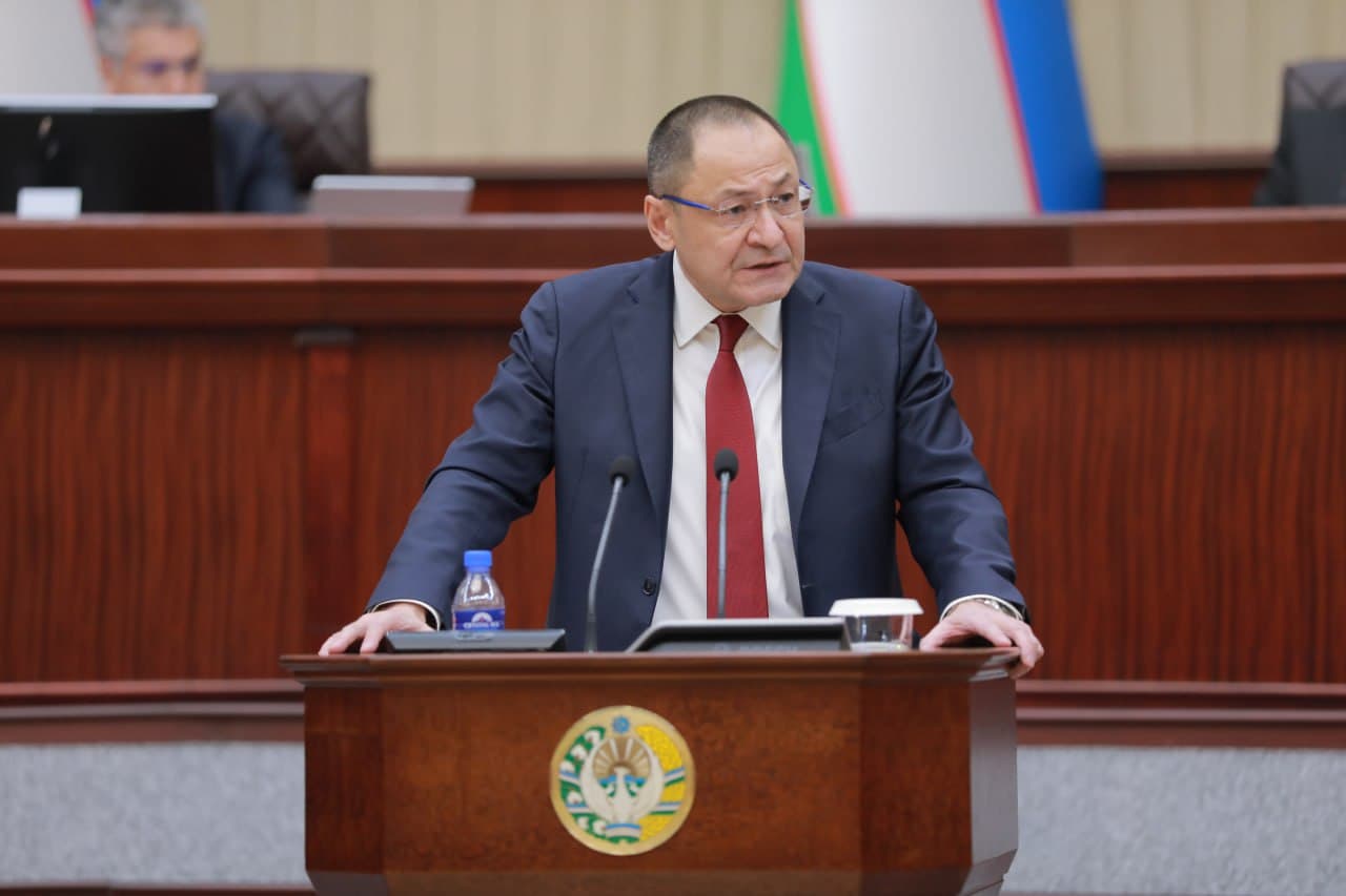 Ayni vaqtda O‘zbekiston Respublikasi Oliy Majlisi Qonunchilik palatasining navbatdagi majlisi bo‘lib o‘tmoqda