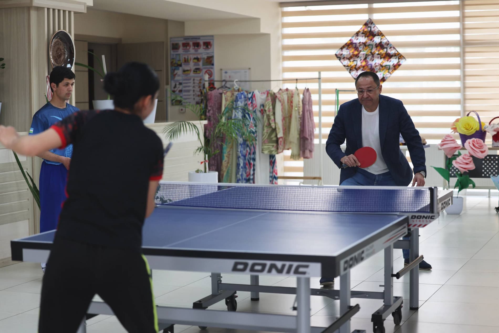 O‘zbekiston davlat jismoniy tarbiya va sport universitetida O‘zbekiston Respublikasi Sport vaziri Adkham Ikramov va yoshlar uchrashuvi bo‘lib o‘tdi