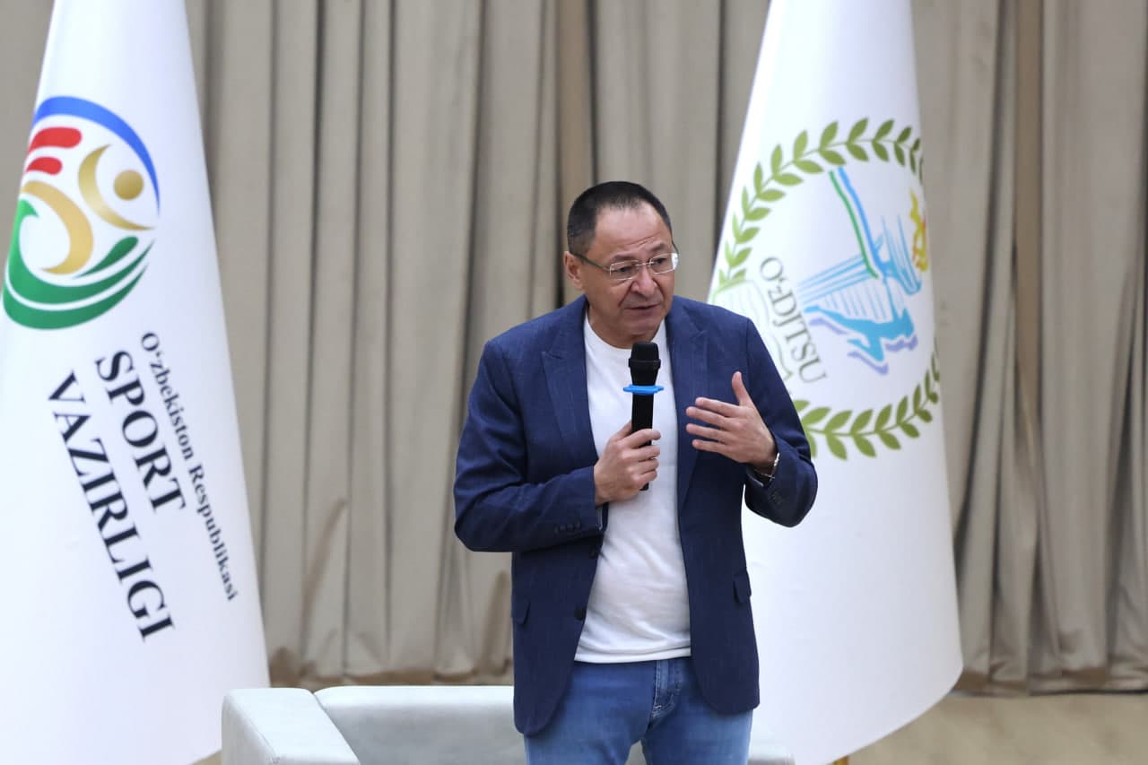 O‘zbekiston davlat jismoniy tarbiya va sport universitetida O‘zbekiston Respublikasi Sport vaziri Adkham Ikramov va yoshlar uchrashuvi bo‘lib o‘tdi