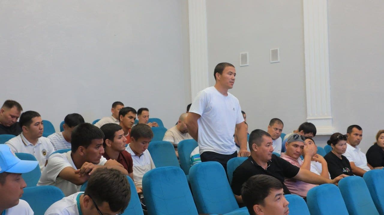 Qo'ng'irot tumanida sport maktabi trenerlari va trener-seleksionerlari uchun o‘quv-seminar tashkil etildi
