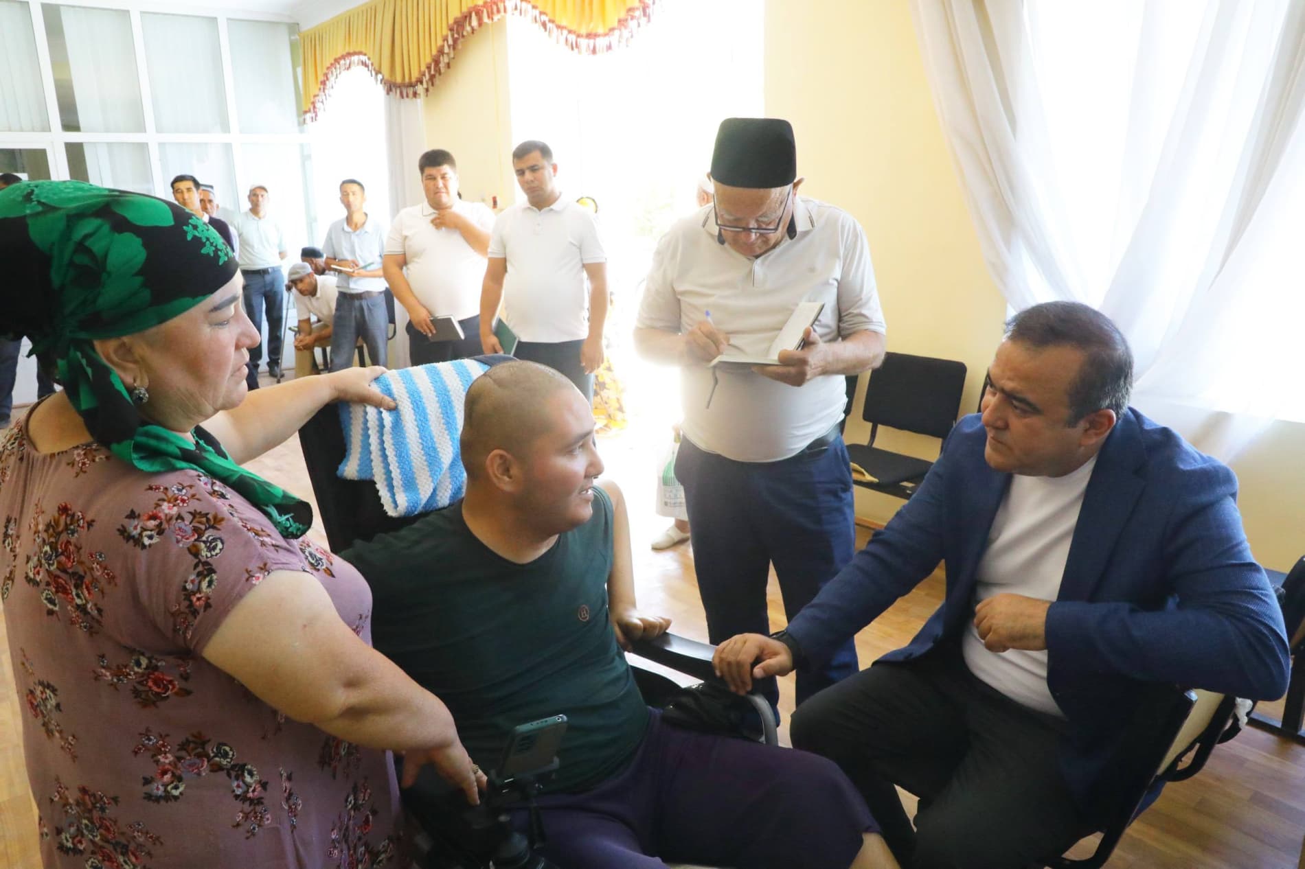 Gʻuzor tumani hokimining shaxsiy qabuli: fuqarolar murojaatlariga amaliy yechimlar berildi