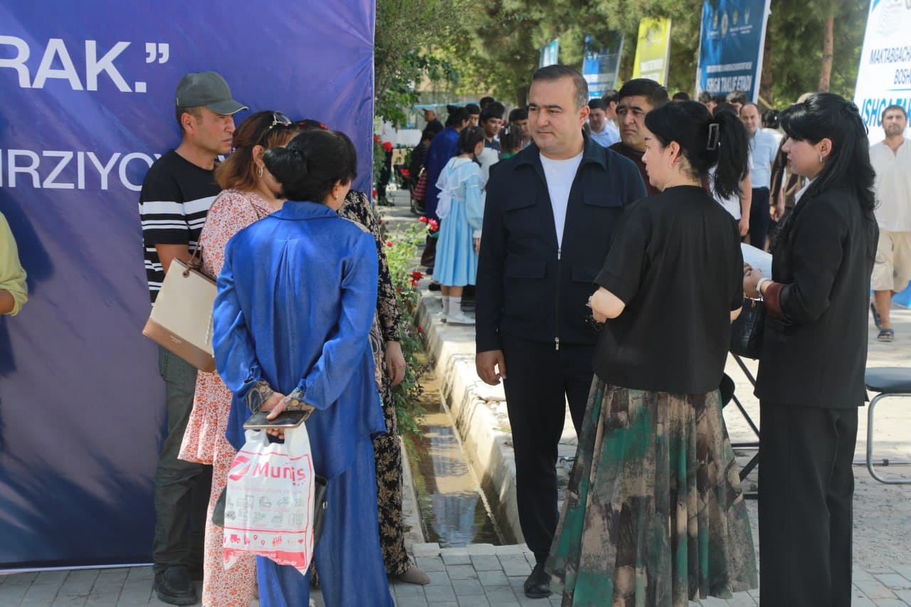 G‘uzor tumanida bo‘sh ish o‘rinlari mehnat yarmarkasi o‘tkazildi: yuzlab fuqarolarning bandligi ta’minlanmoqda