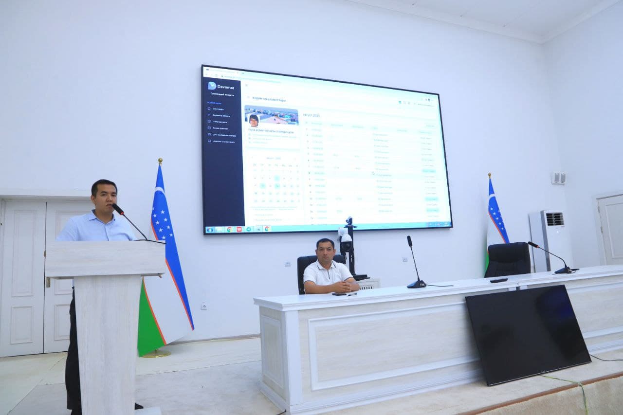 “Raqamli mahalla” : platforma imkoniyatlari Bandixondagi “yettilik” vakillariga tushuntirilmoqda