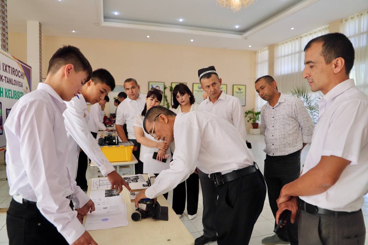 "YOSH IXTIROCHILAR" KO'RIK-TANLOVINING VILOYAT BOSQICHI O'TKAZILDI