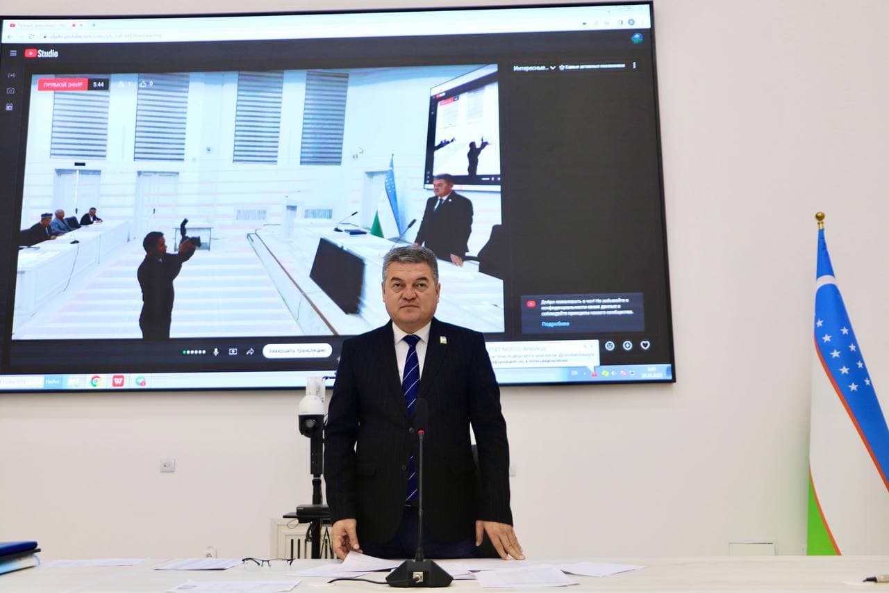 Bandixon tuman hokimligining Katta majlislar zalida Xalq deputatlari Bandixon tumani Kengashining VII chaqiriq o'n beshinchi sessiyasi o'tkazildi.