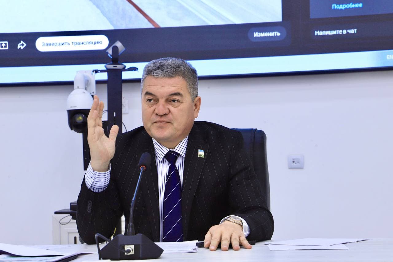 Xalq deputatlari Bandixon tumani Kengashining o'n oltinchi sessiyasi o'tkazildi