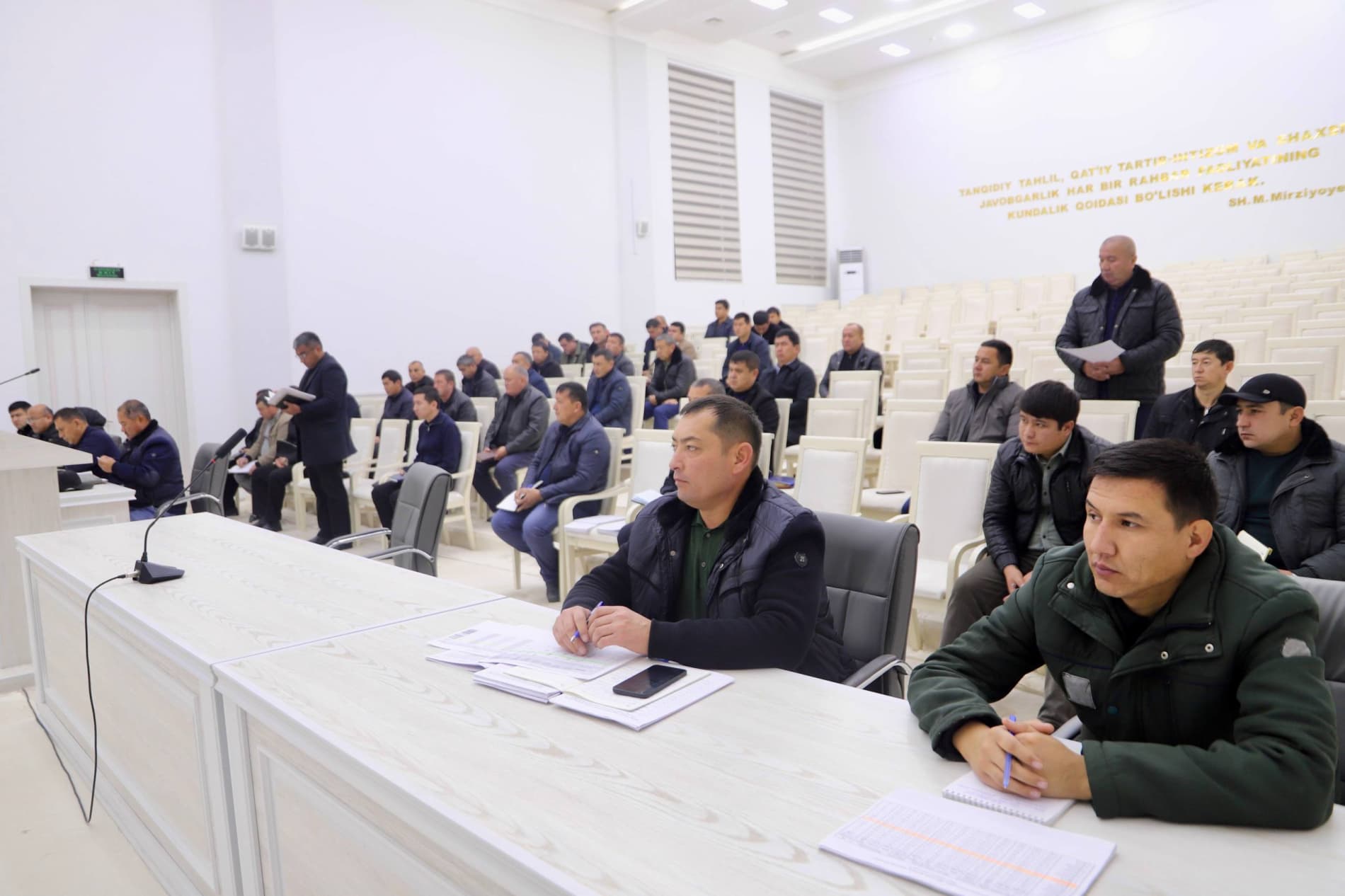 Hokimlik soatida muhim masalalar muhokama qilindi