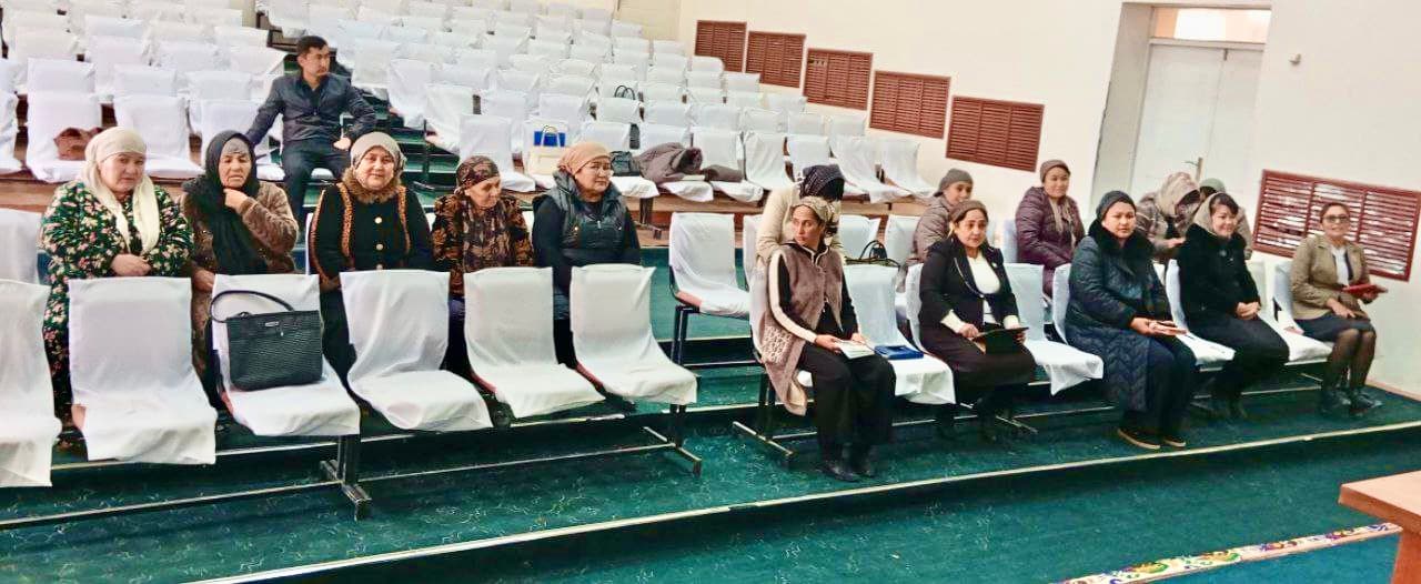 Аёл адашса — жамият шикастланади!- Бандихон туманида маҳалла фаоллари иштирокида давра суҳбати ўтказилди.