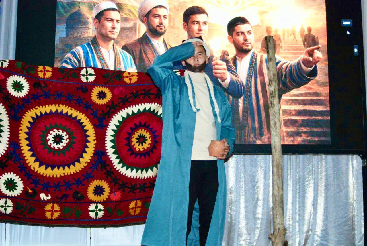 “Турон” мактаб театри танловининг туман босқичи ўтказилди