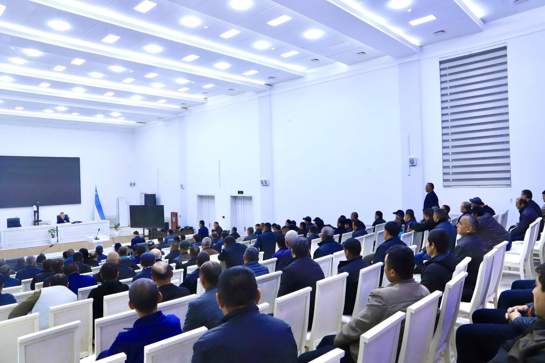 Қишлоқ ва сув хўжалиги соҳасидаги масалалар муҳокама қилинди